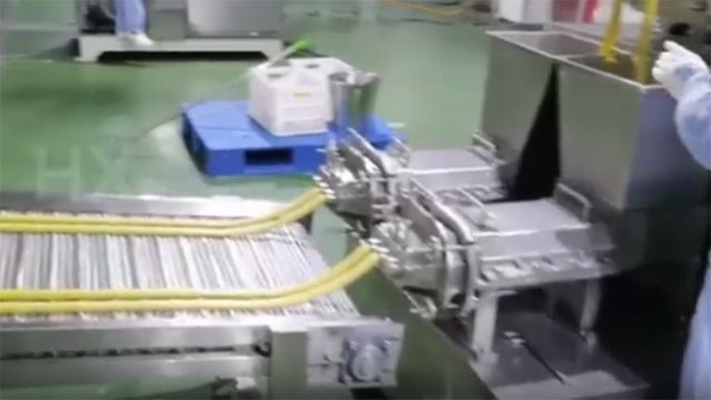 Línea de producción con extrusión de cocción al vapor de pellets de snack/chips de camarones